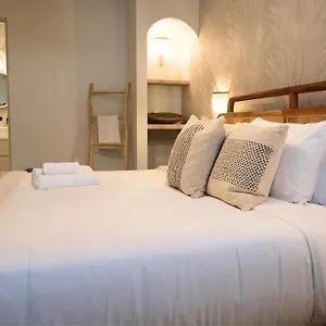 Bali Posh Pr, Isla Hotel Carolina