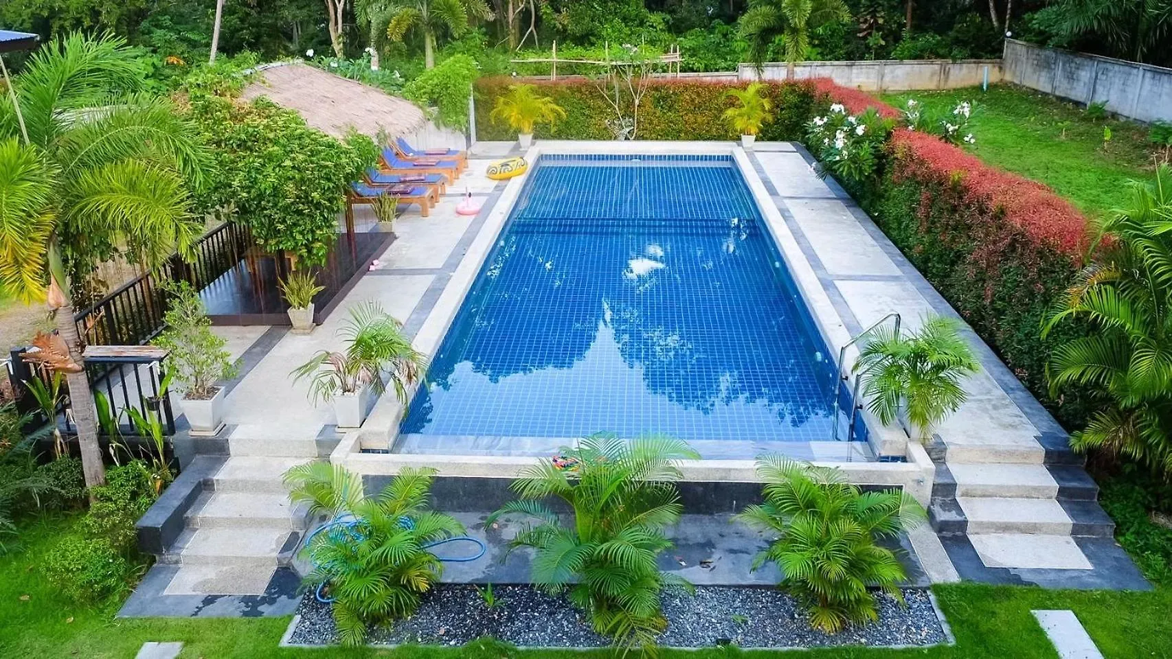 Baan Chainarong Koh Lanta Resort