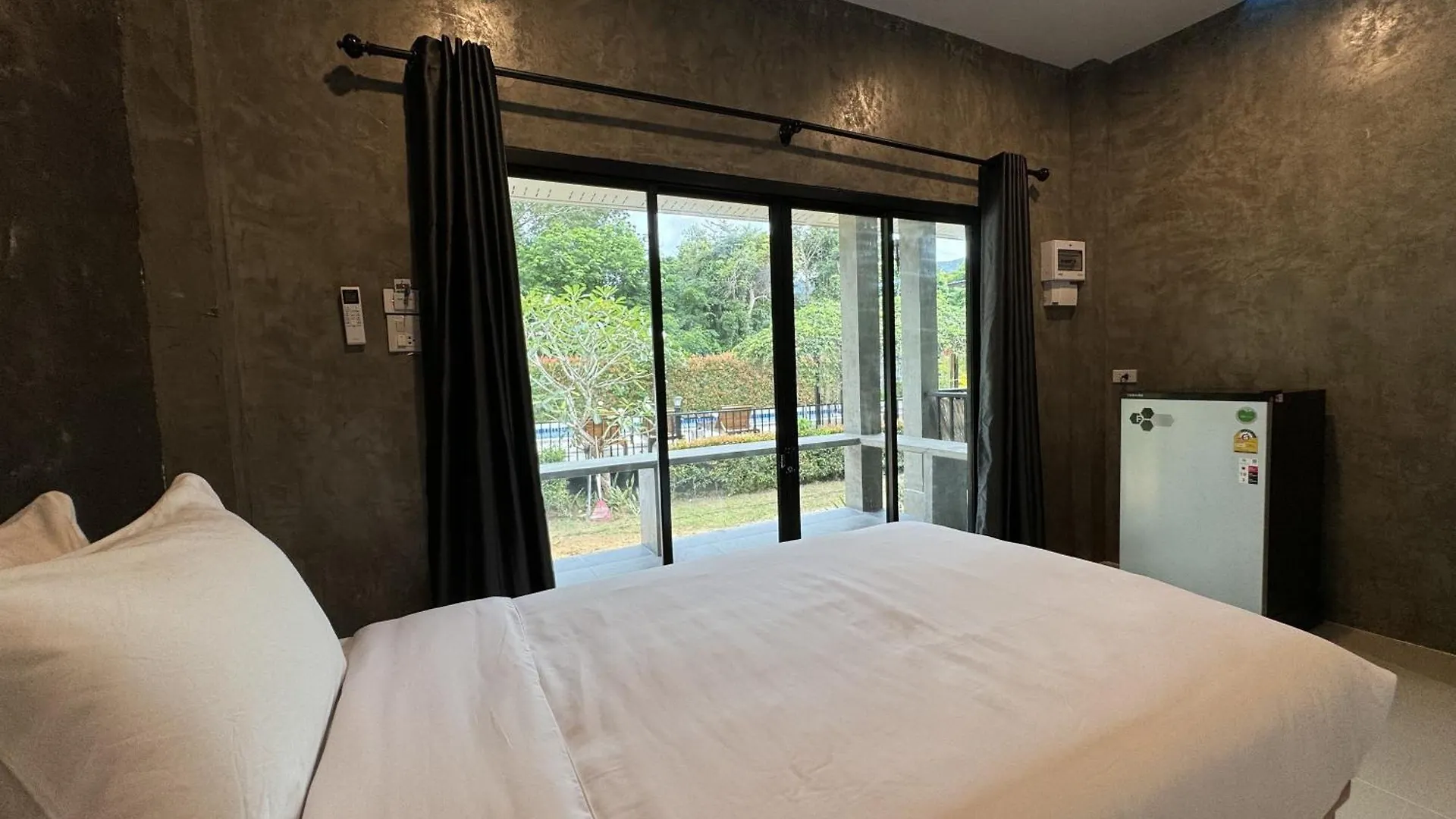 Resort Baan Chainarong Koh Lanta Thailand