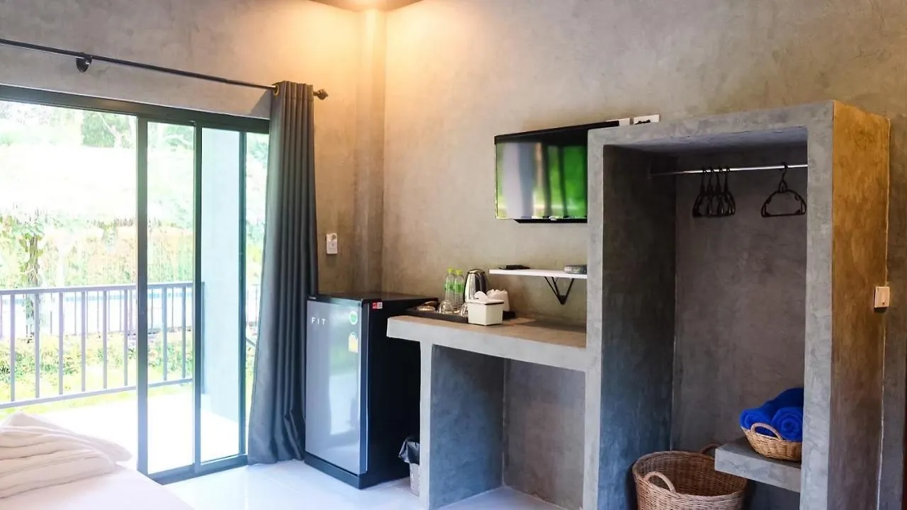 Baan Chainarong Ko Lanta Station touristique
