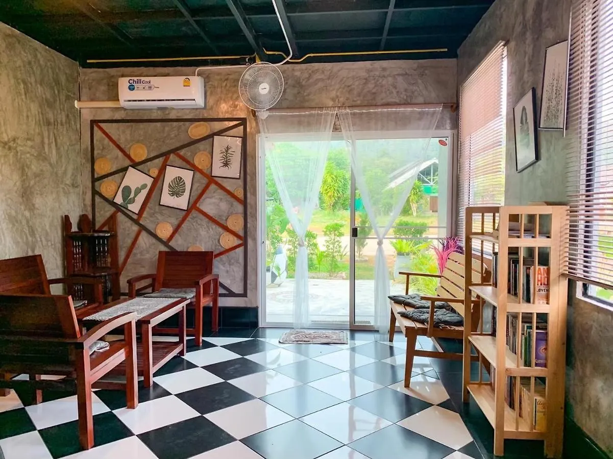 Baan Chainarong Ko Lanta