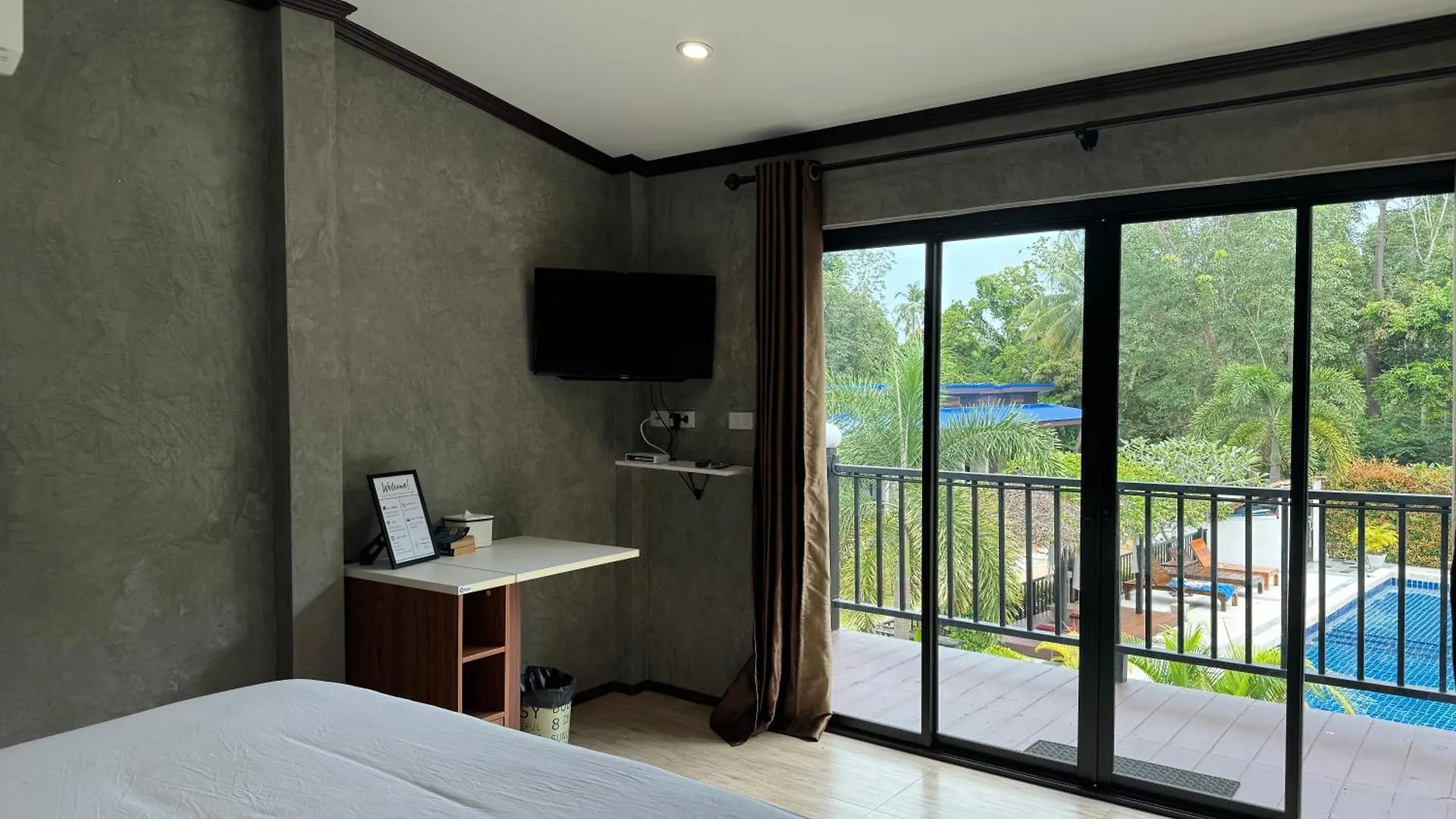 Baan Chainarong Ko Lanta Thaïlande